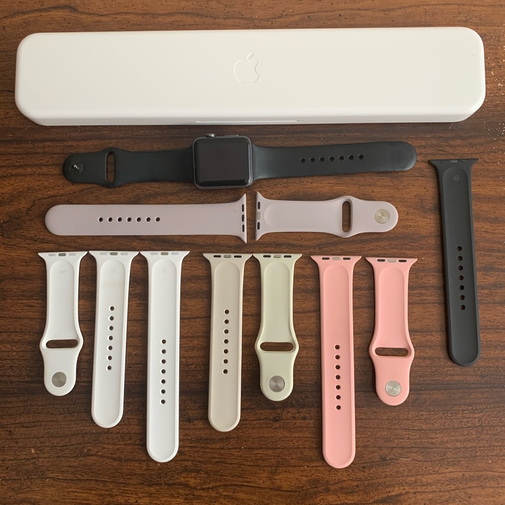 Apple Watch - image 1